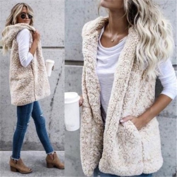 Jackets & Blazers - Open front hooded fuzzy vest